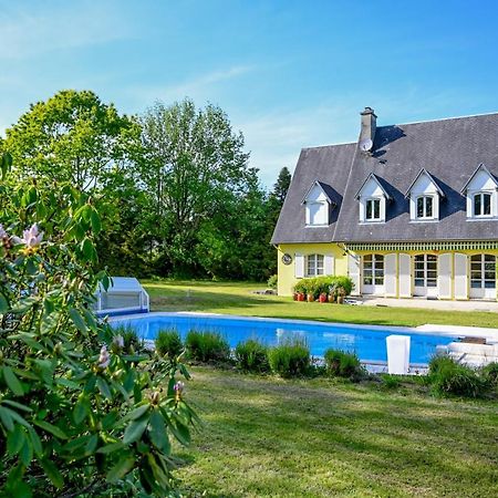 La Fontaine Dort Bed & Breakfast Tessy-sur-Vire Bagian luar foto