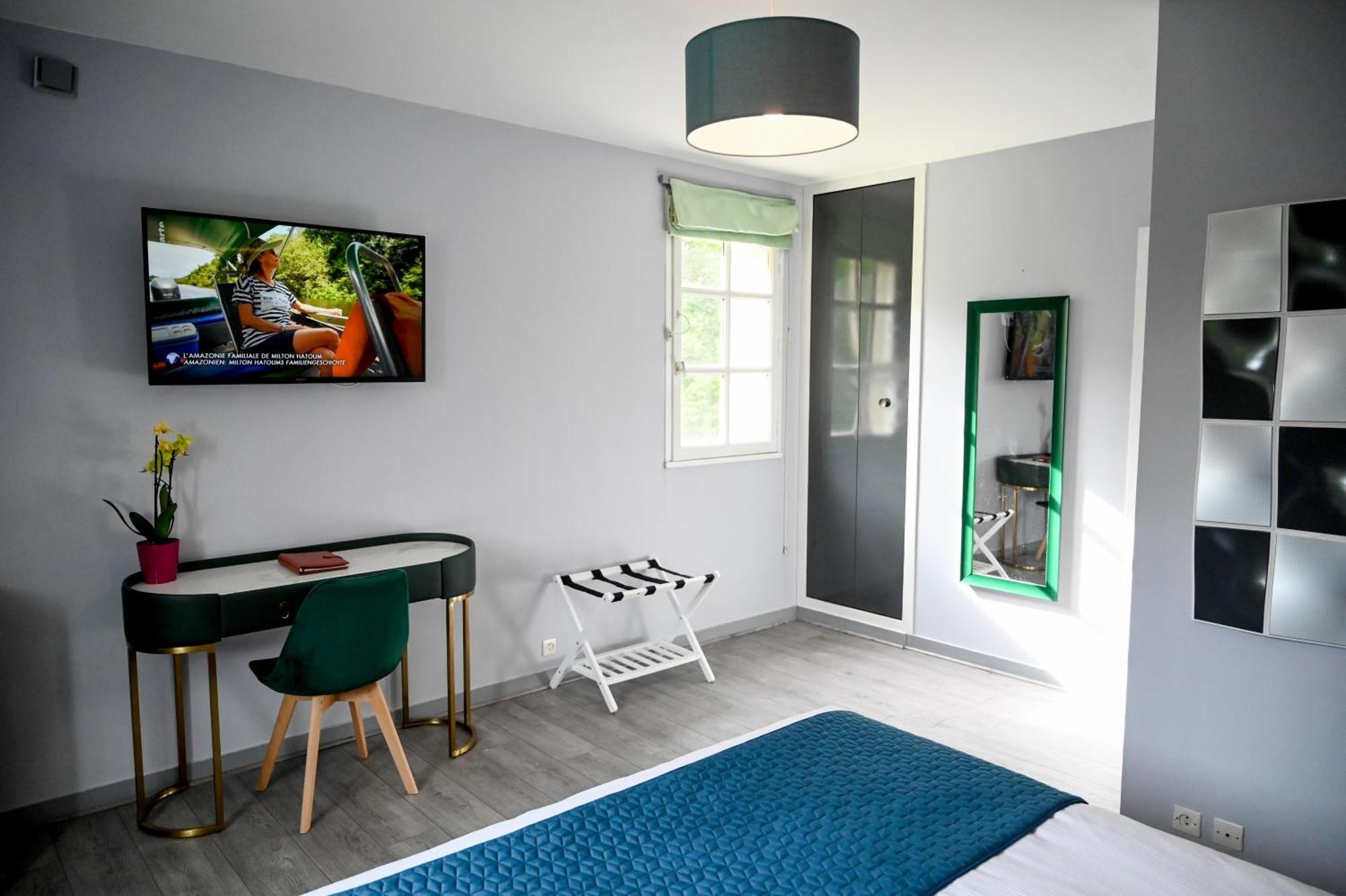 La Fontaine Dort Bed & Breakfast Tessy-sur-Vire Bagian luar foto